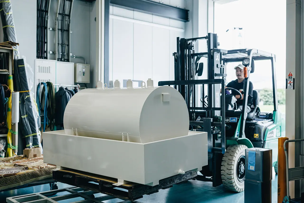 フォークリフト